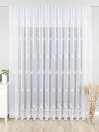 Firana Mało Podatna na Zagniecenia Z Etaminy Haftowana z Taśmą szer.500x270